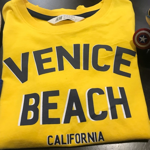 Bundle of 2 H&M T-shirt and Old Navy Shorts Boys - Picture 7 of 7